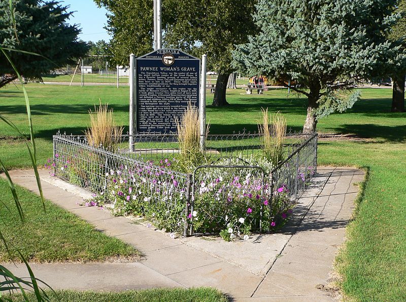 Pawnee Womans Grave - Nebraska Pawnee Woman's Grave - Nebraska