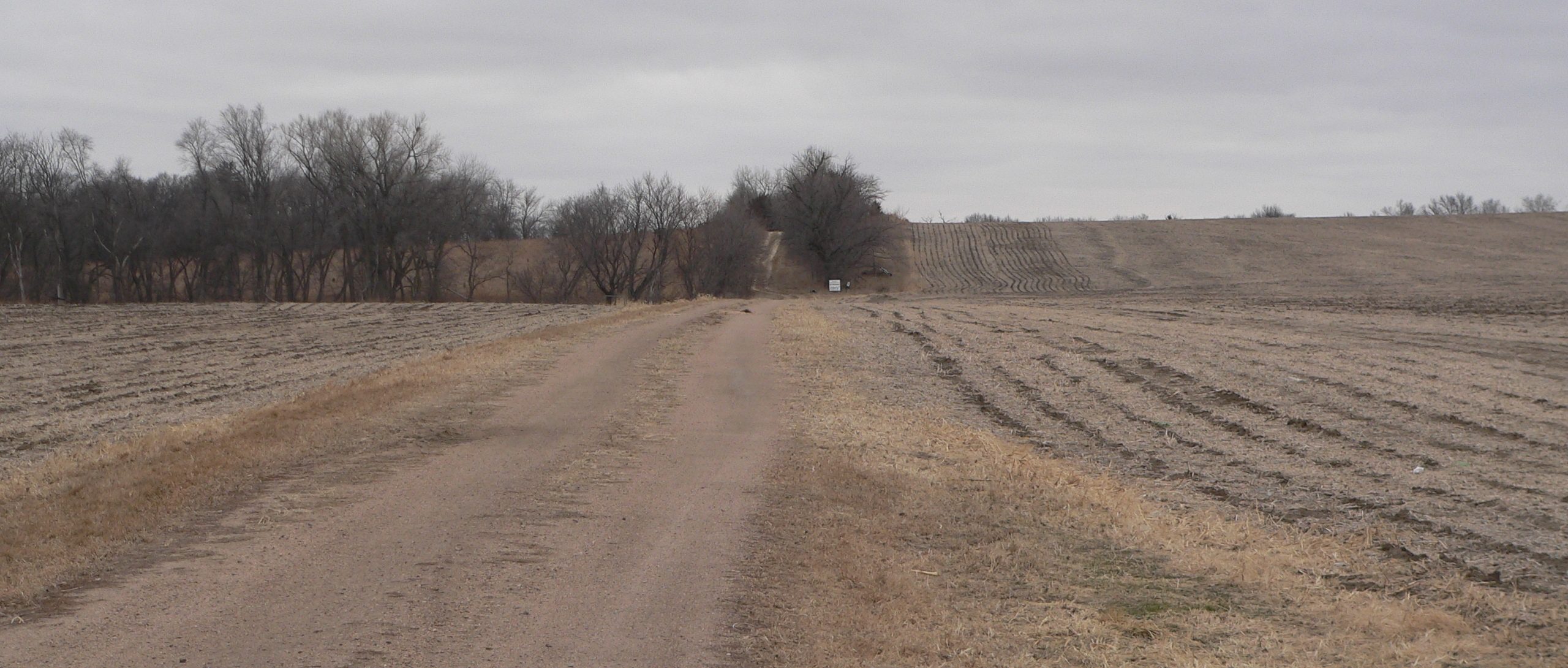 sacred-pawnee-site-of-pahuk-18788 Pa-huk’ Hill – Guide Rock, Nebraska
